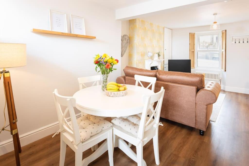 *Brand New* Olive Grove Cottage Torquay Εξωτερικό φωτογραφία